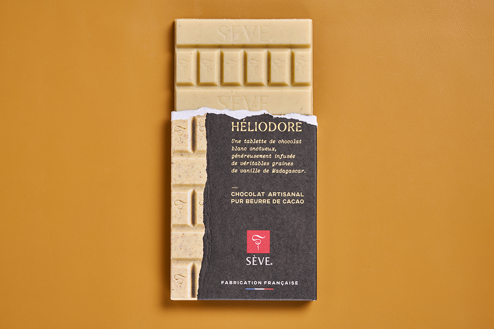Tablette-Heliodore-ambiance-2025-Seve-Ph-Jalin.png