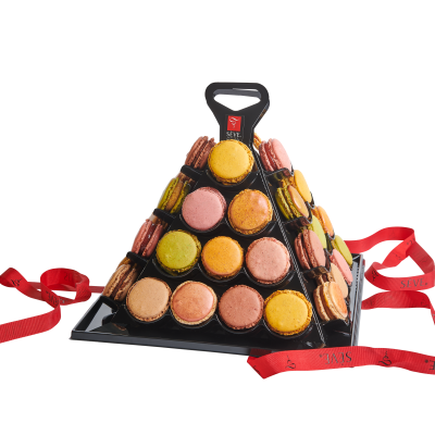 Macarons sucrés pyramide moderne