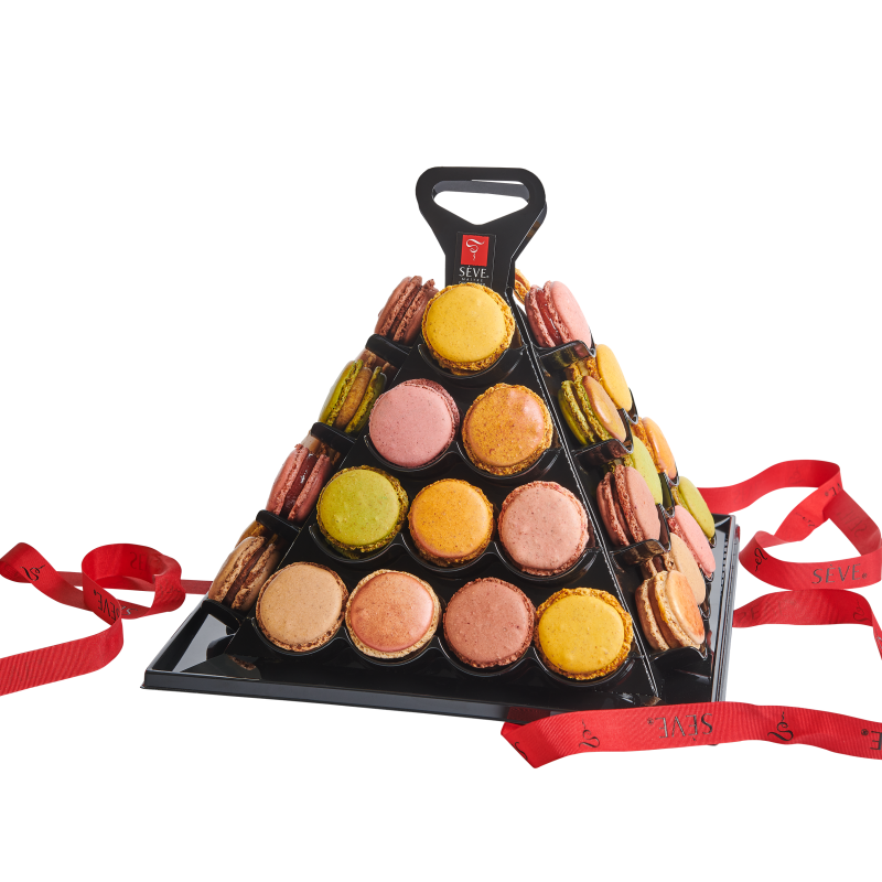 Macarons sucrés pyramide moderne