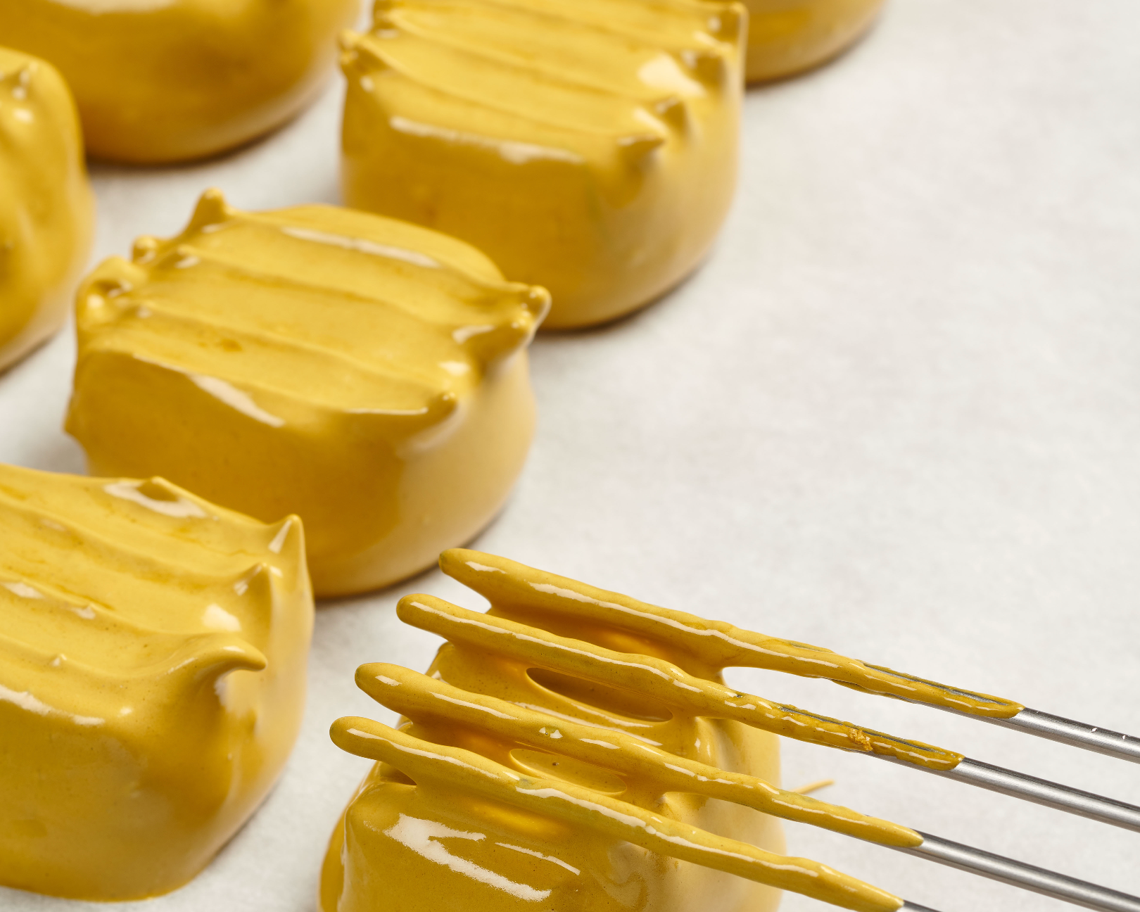 La Pierre des Monts d'Or : LA spécialité lyonnaise à goûter absolument lors de votre séjour à Lyon