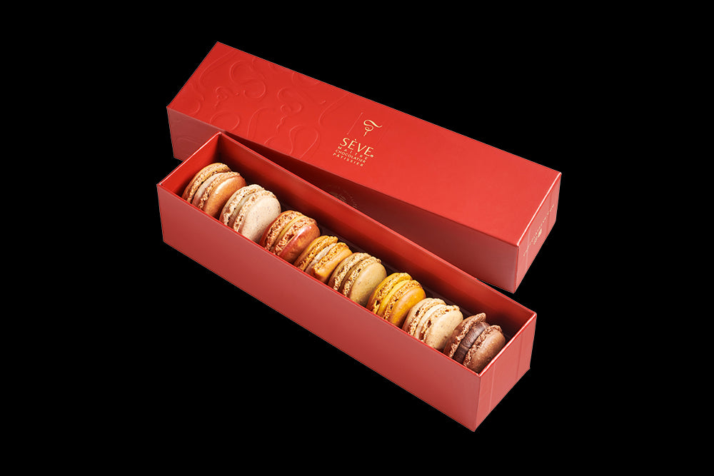 Ecrin rouge de Macarons sucrés