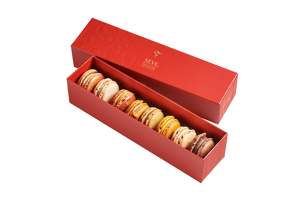 Écrin rouge de Macarons sucrés
