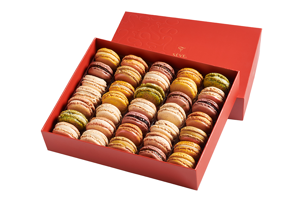 Écrin rouge de Macarons sucrés