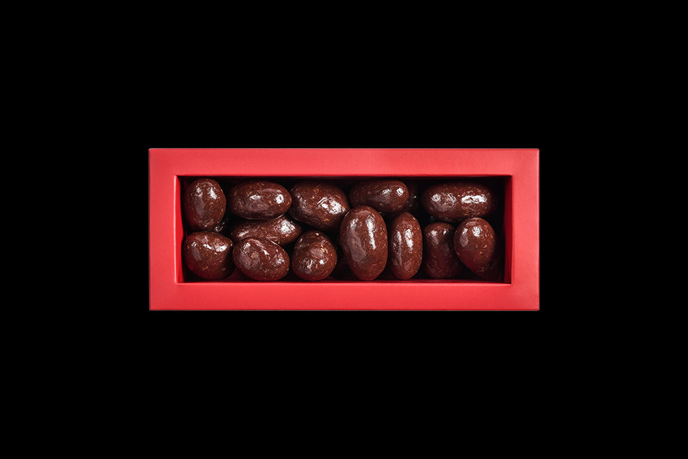 Amandes enrobées de chocolat noir