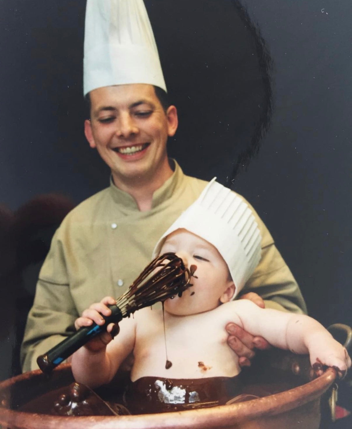 Bebe_Lucas_dans_le_chocolat_Seve_-_Annee_2000.jpg