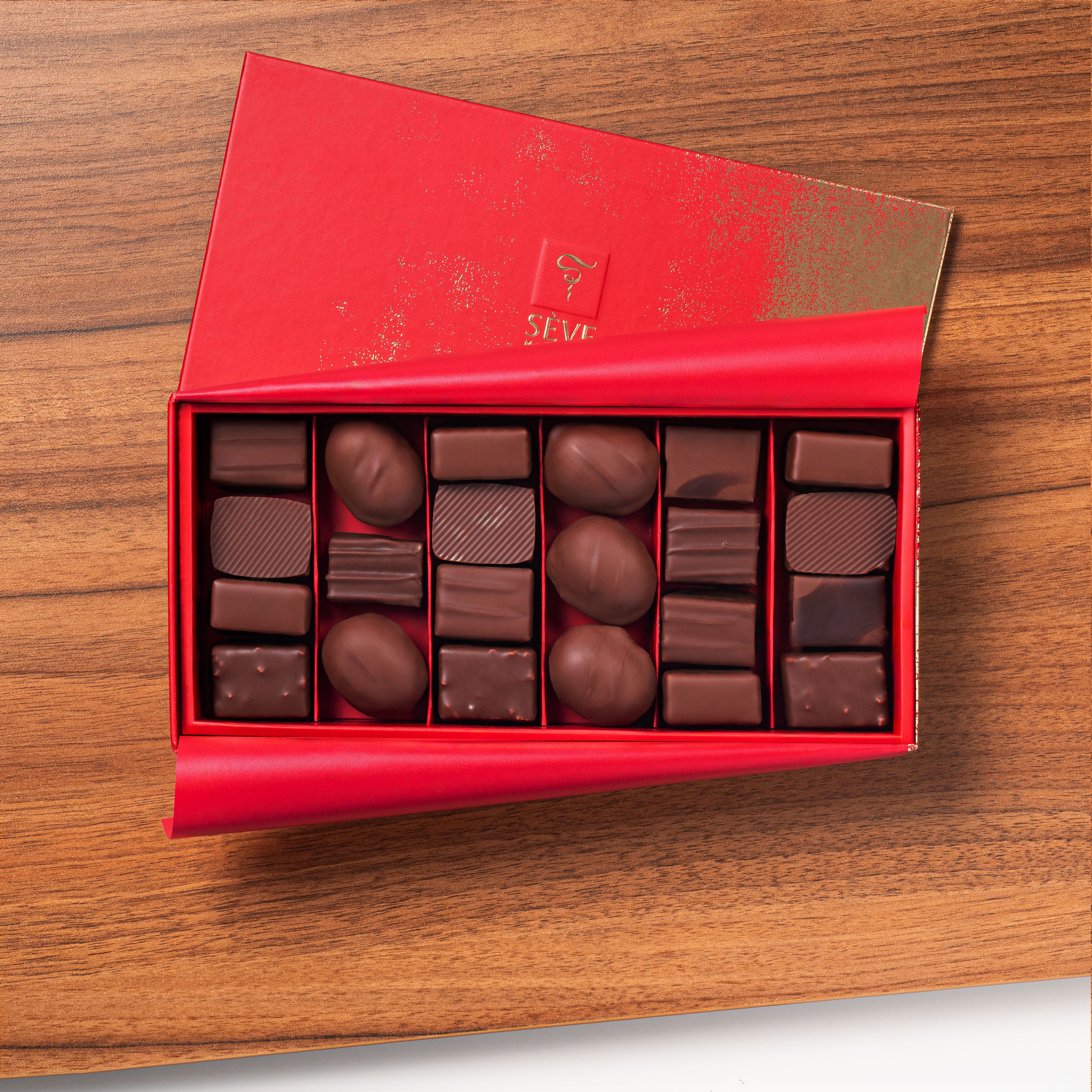 BoitedebonbonsdechocolataulaitdelachocolaterieSeve.jpg