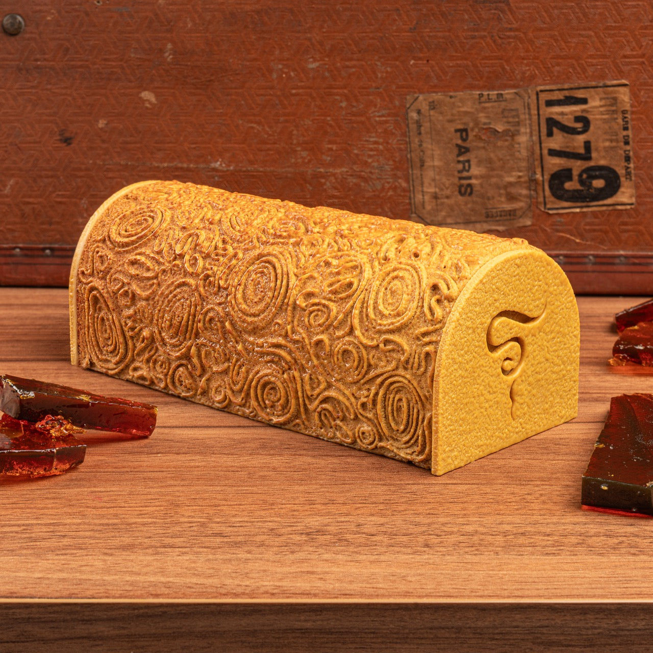 Buche_Sabisande_Seve_-_Ambiance_avec_caramel_-_Grande_5cbaf6f7-8af2-4a2d-aadf-80dd39c57141.jpg
