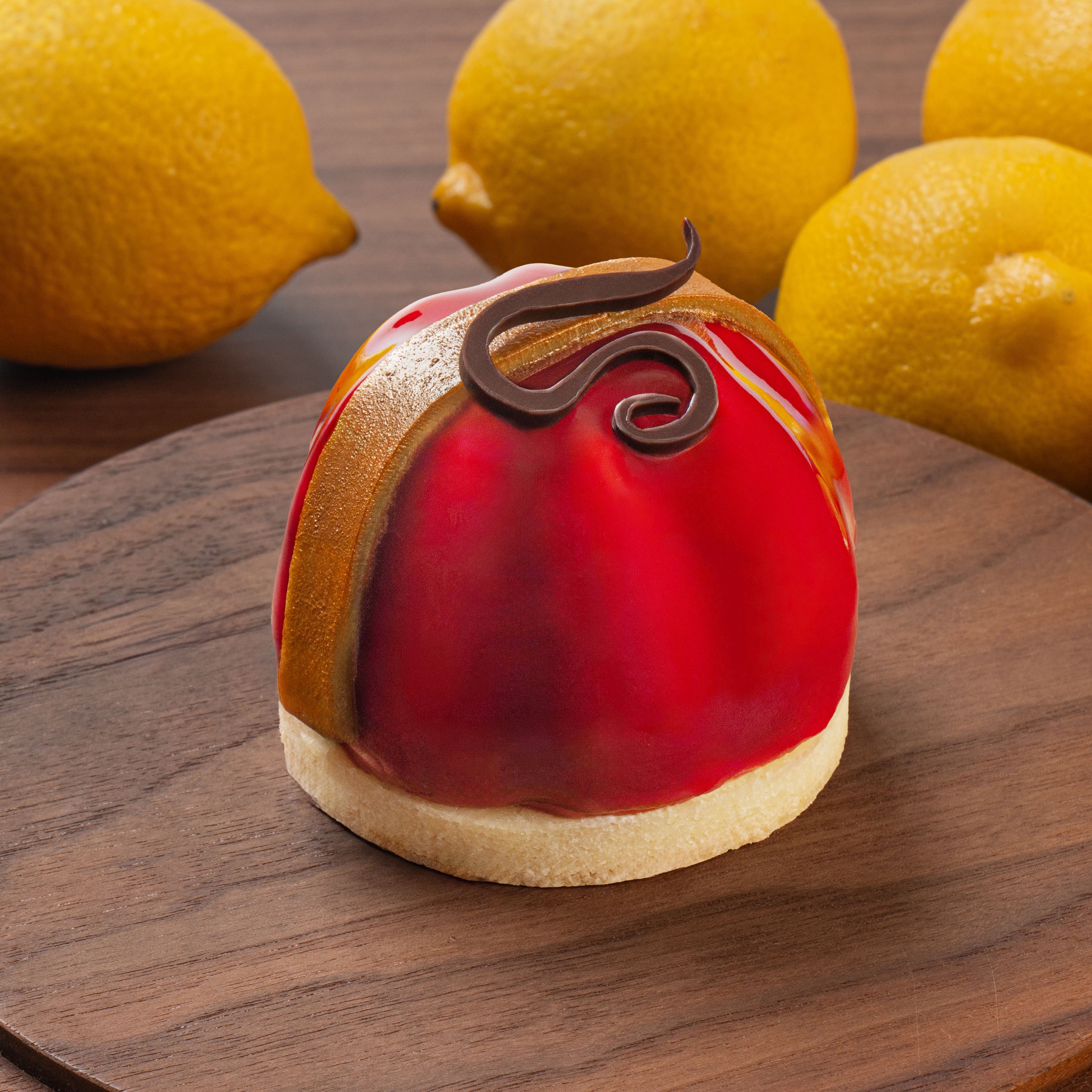 Gloss_PatisserieelegantealaGriotteetauCitrondelapatisserieSeve.jpg