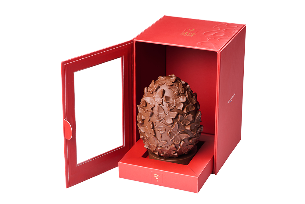 Oeuf-papillon-lait-boite-rouge-2025-Seve-Ph-Jalin.png